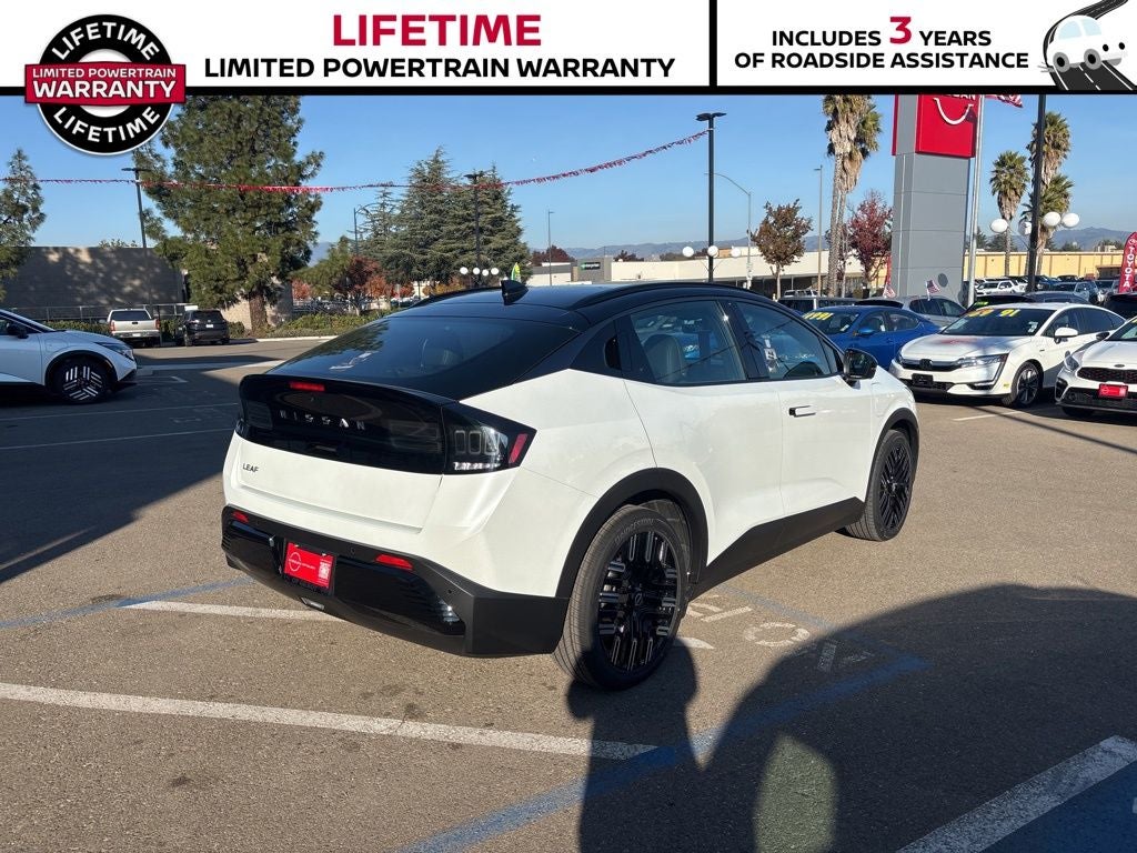 2026 Nissan LEAF Platinum+