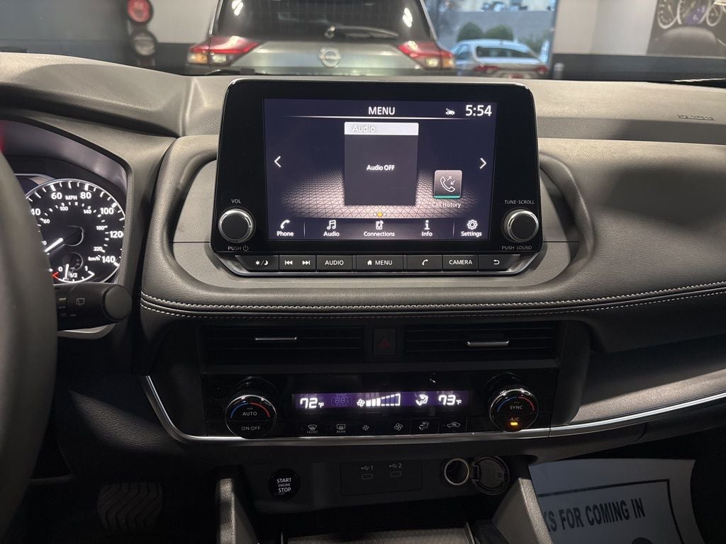 2025 Nissan Rogue SV