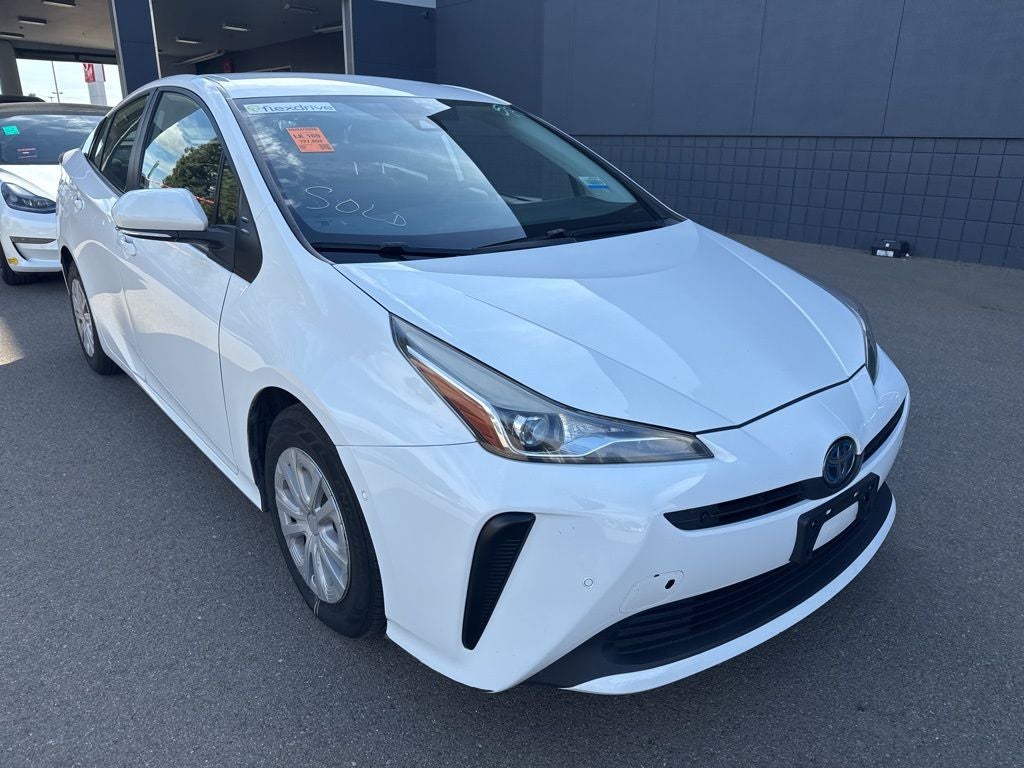 2022 Toyota Prius L