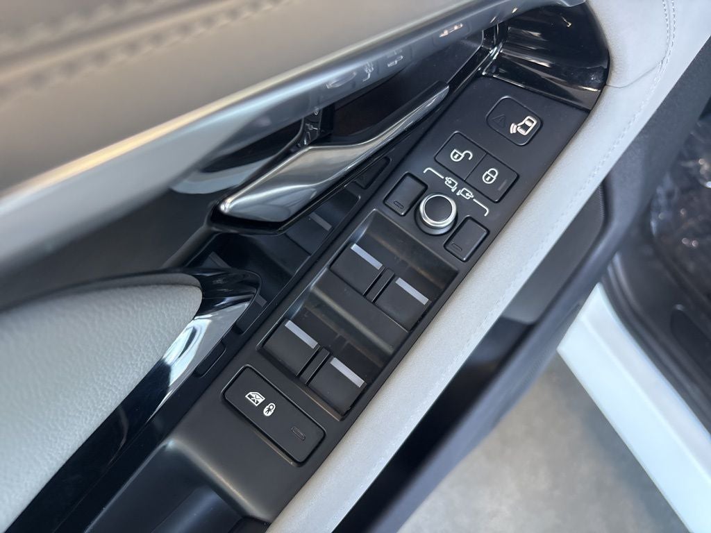 2020 Land Rover Range Rover Evoque SE