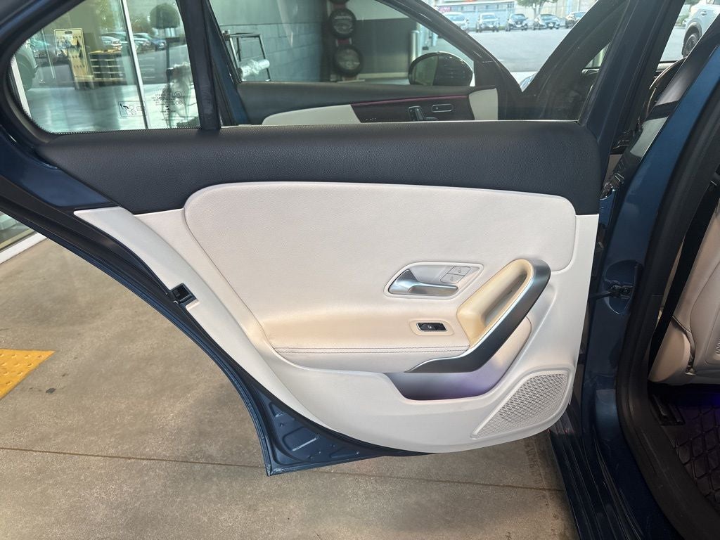 2019 Mercedes-Benz A-Class A 220