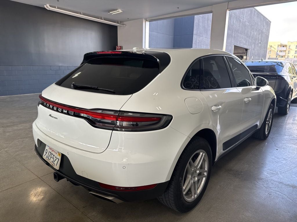 2020 Porsche Macan Base